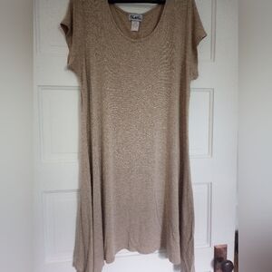 Tan comfy s/s dress